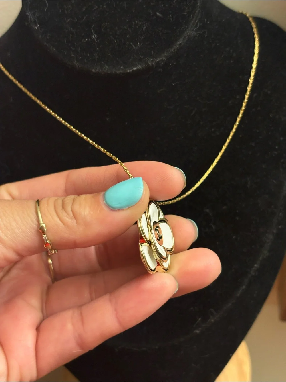 White cc Pendant with stainless steel Necklace